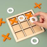 Thinking developing interactive table game XO Chess Toy ( Tic-Tac-Toe )